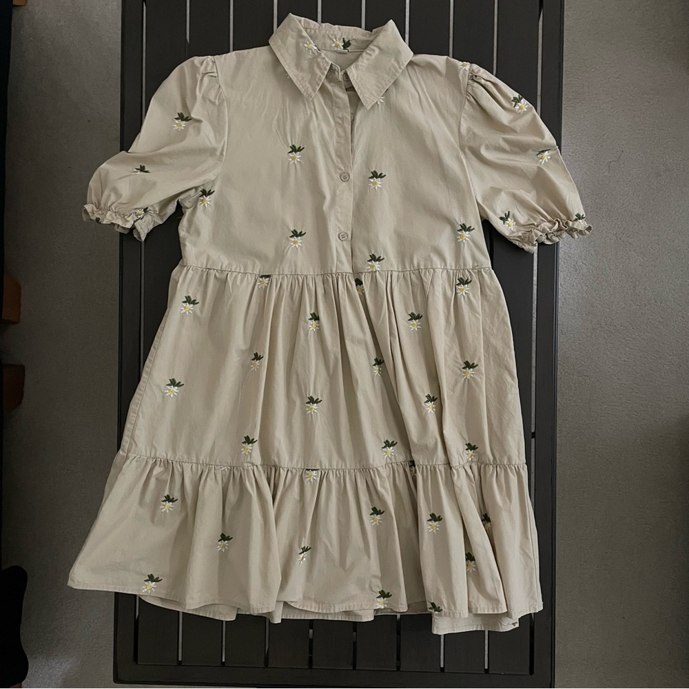 SHEIN DAISY EMBROIDERED PUFF TIERED MINI DRESS!!